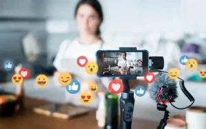 Livestream bán hàng (Live Selling Streams)
